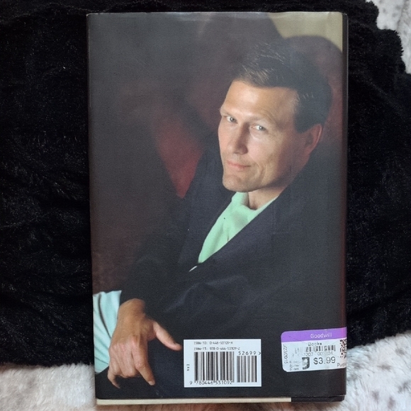 The Collectors by David Baldacci Hardcover - Picture 3 of 3